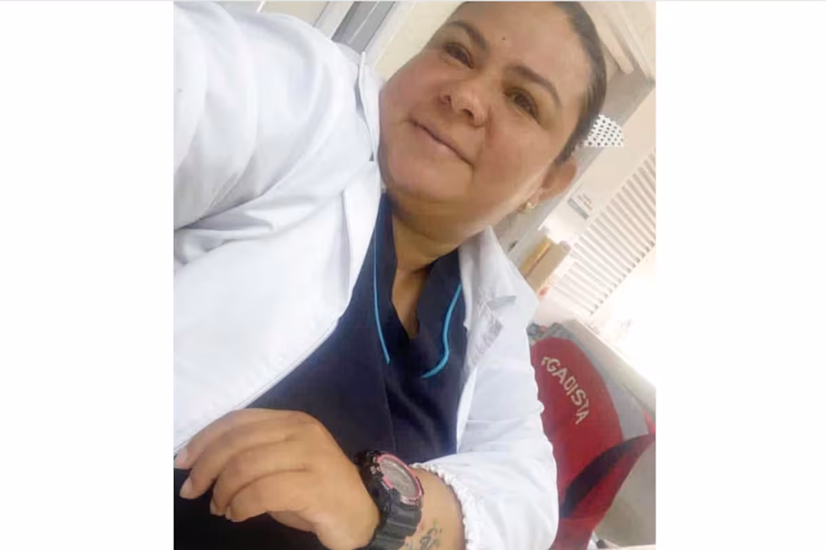 Un perro se le atravesó en la vía y su intento por no atropellarlo le costó la vida